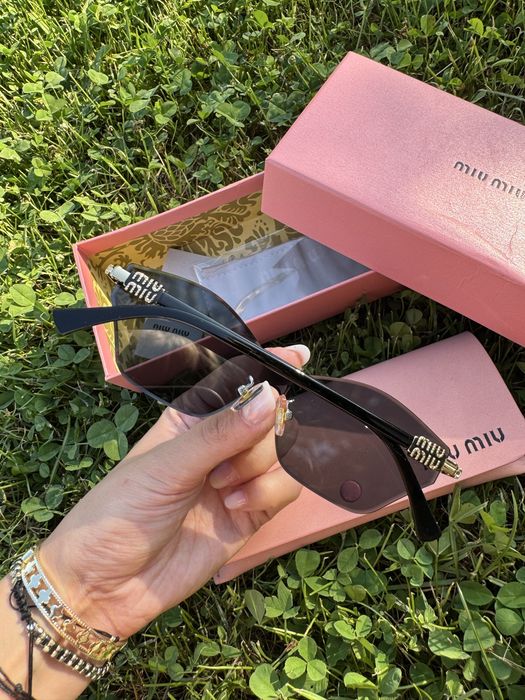 Ochelari de soare Miu Miu
