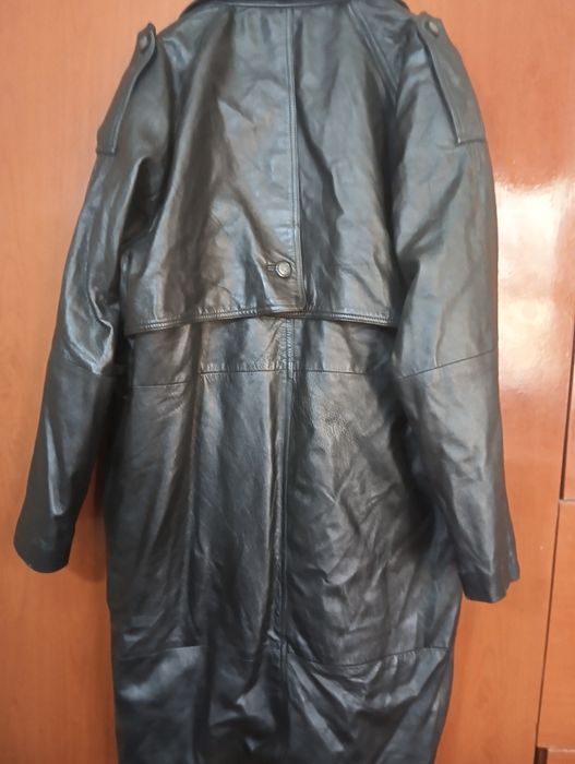 Кожанная куртка сюртук мужская.