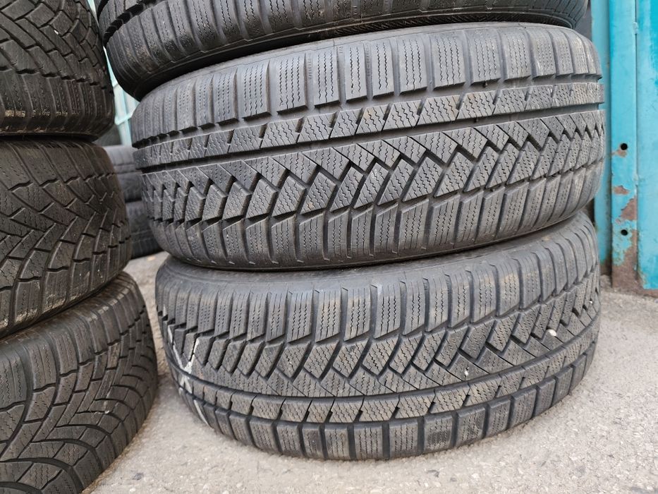 Продавам 4 зимни гуми 215/50/18 Continental