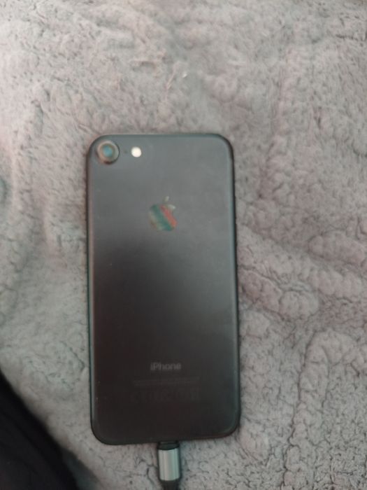 продам айфон 7 128 гб