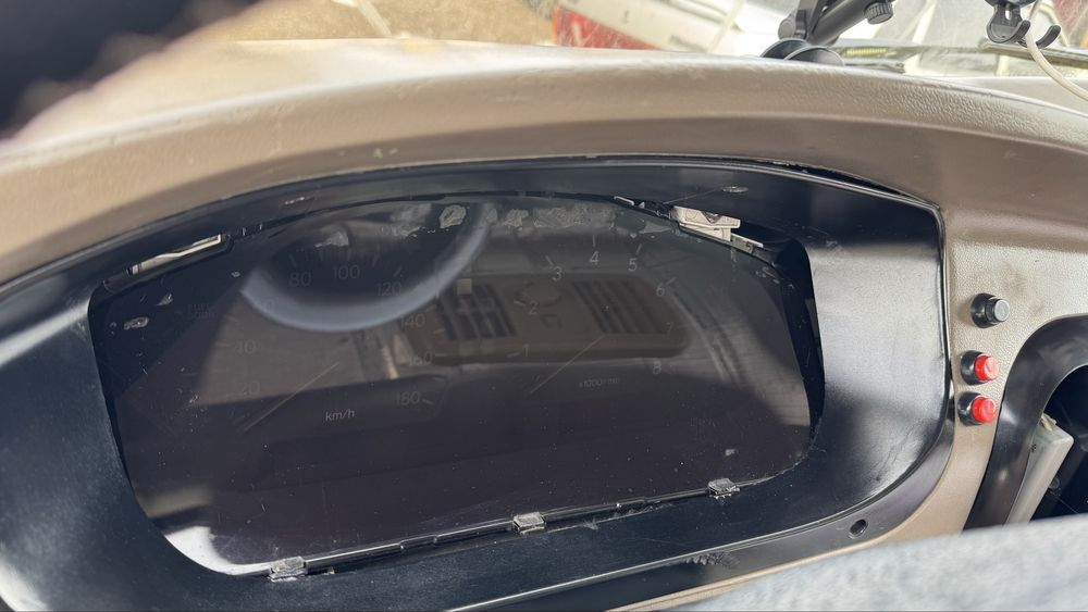 Тойота 4л АКПП 5тонн