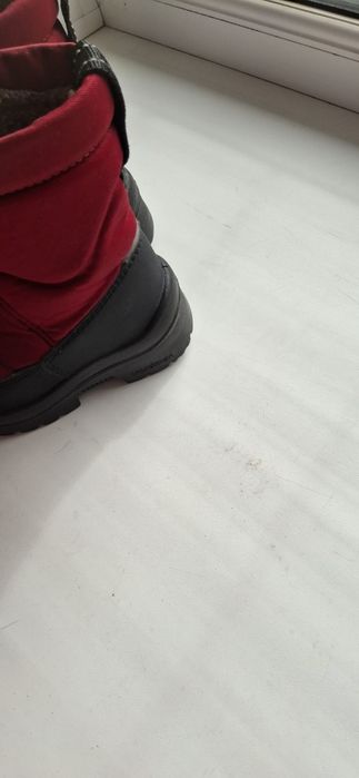 Ботинки  тёплые.