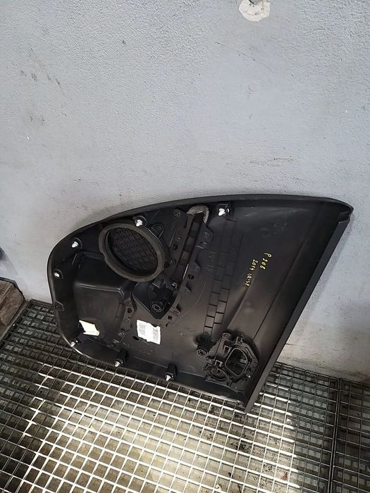 Fata tapiterie usa dreapta spate peugeot 208 1 ca cc 96763547zd
