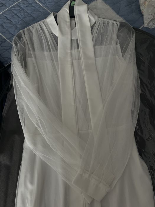 Продается кажекей с платьем