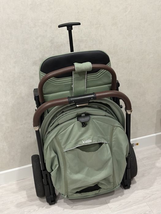 Продам прогулочную коляску Kidilo