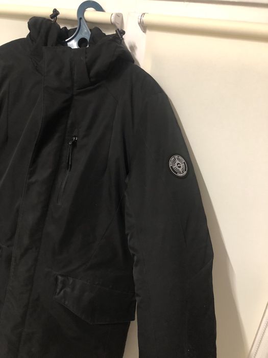 Продам зимнюю куртку