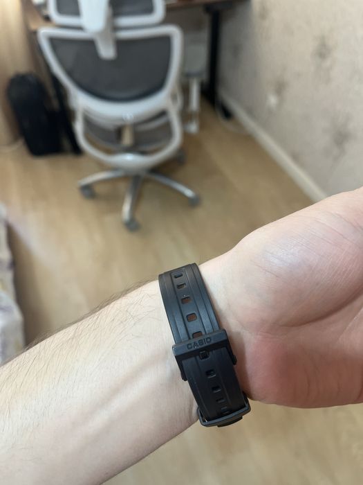 Часы наручные CASIO
