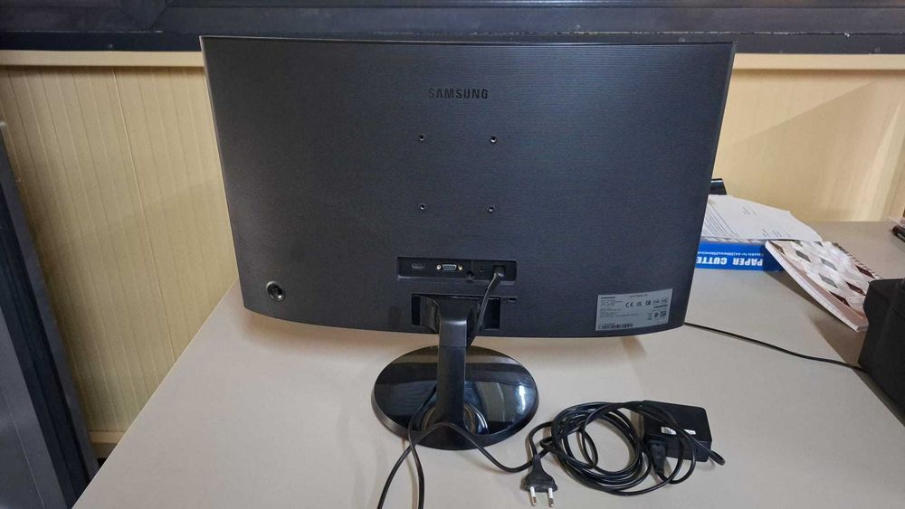 De vanzare echipament electronic birouri