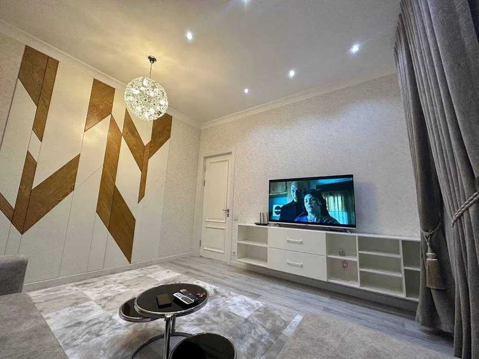 Сдаётся  2 комнатна квартира ориентир метро Чиланзар 545*