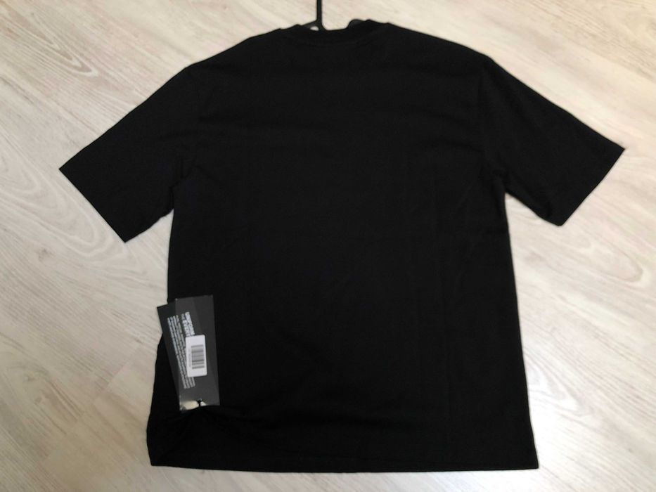 Neil Barrett tricou S-M italy, original, retail 326 euro