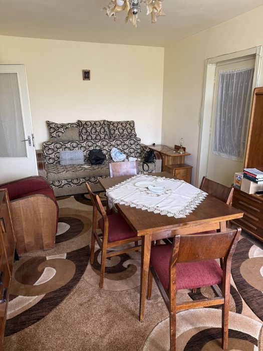 Vand apartament 2 camere semidecomandat confort 1