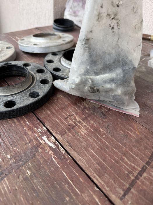 Алуминиеви фланци 16мм 5х120 център 72.6