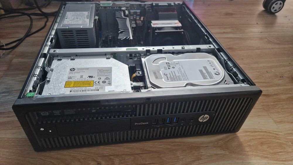 Vand PC Gaming Quad i5/8GB DDR3/HDD 500GB/GeForce GT530/W11 la 300lei