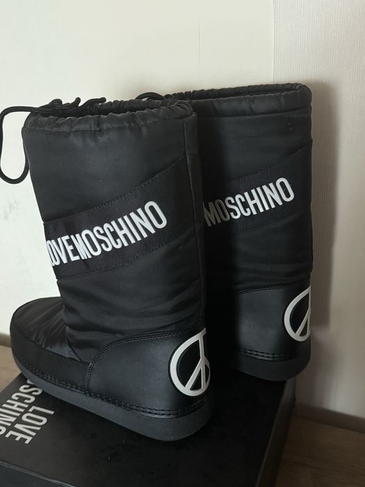 Апрески Love moschino