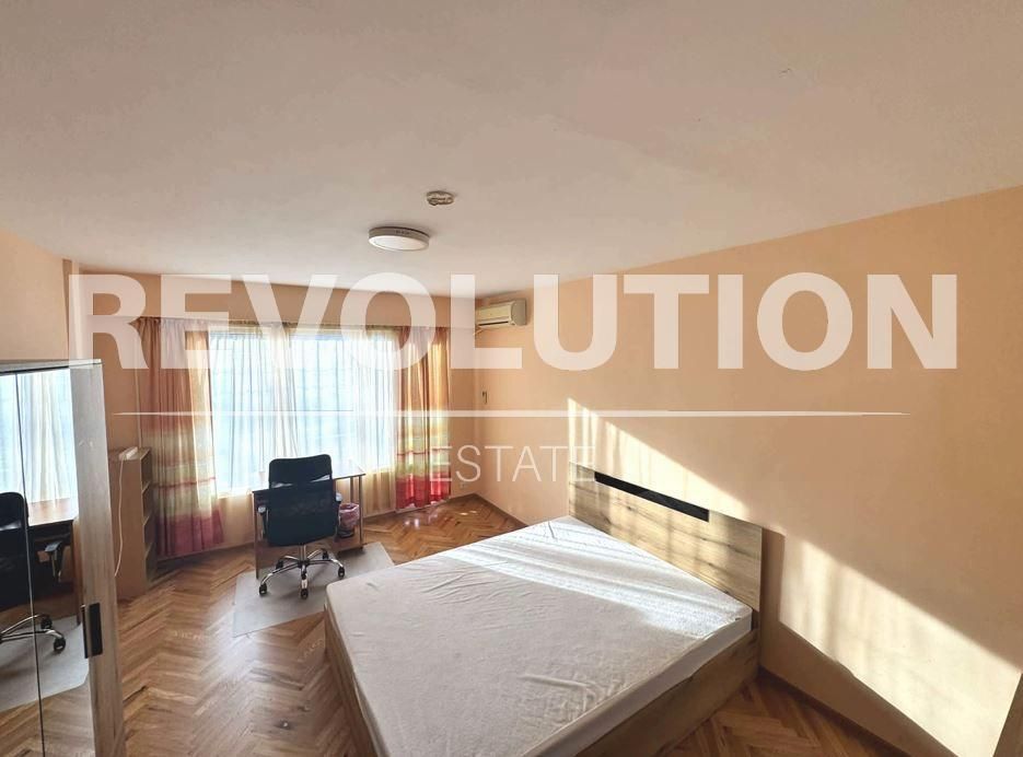 Дава се под наем Тристаен апартамент в Варна, Цветен квартал - 86 кв.м за 797.64 € - Снимка #3