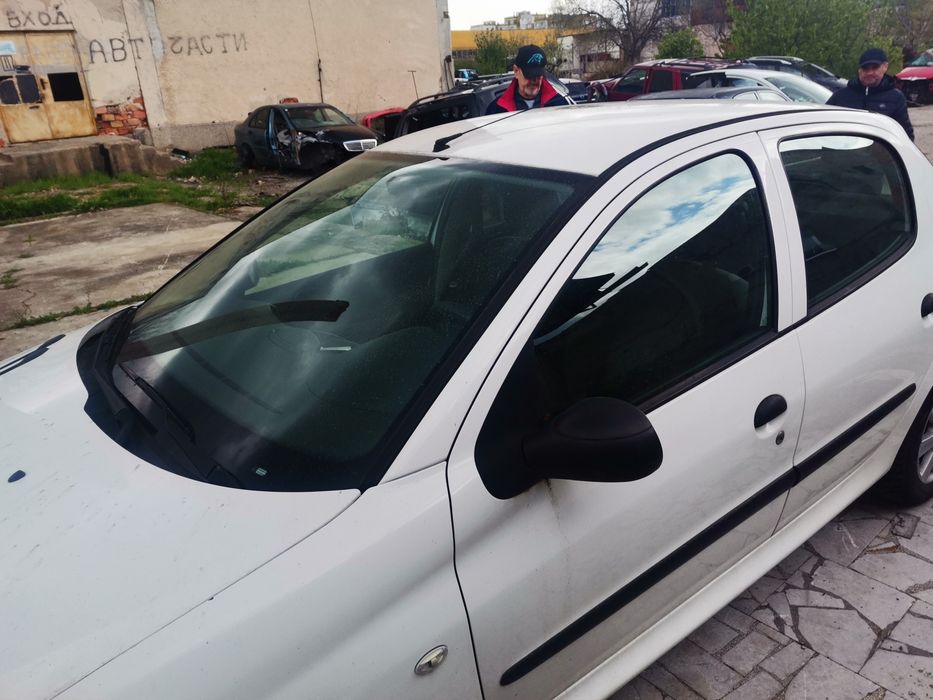 Пежо 206 + плюс peugeot 206+ plus 1.1 hfx 60hp 44kw за части