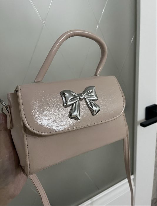 Новая сумка розовая продается