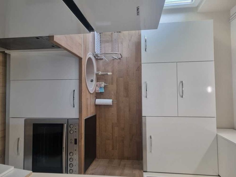 Дава се под наем Едностаен апартамент в Пловдив, Тракия - 36 кв.м за 306 € - Снимка #1
