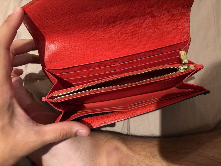 Оригинално дамско портмоне Louis Vuitton