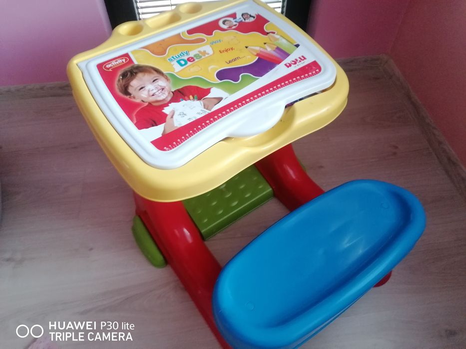 Детски пластмасов чин