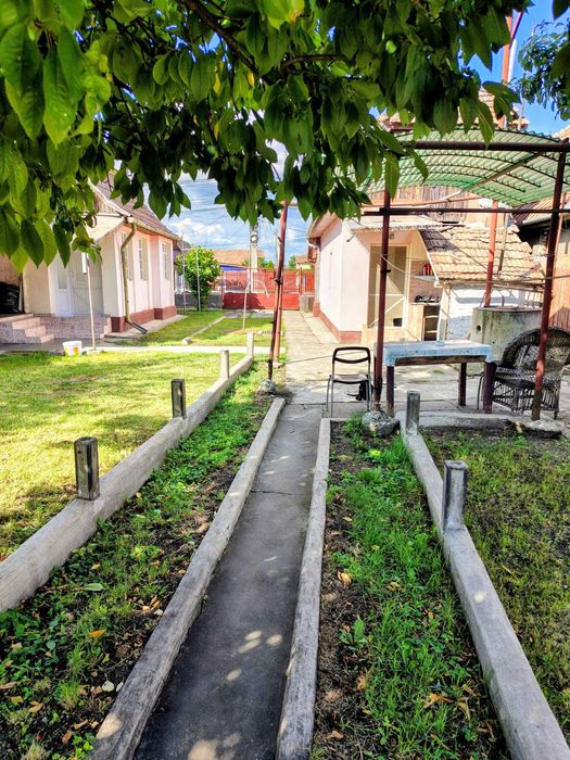 Casa de vânzare!