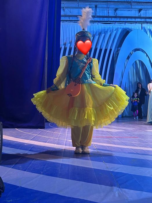 Продам платье нацинальное для девочек