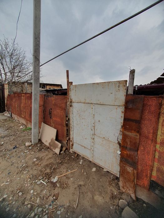 Yer sotiladi srochna argin pasida