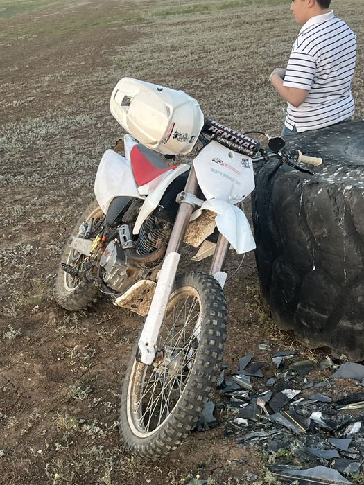 Эндуро 250 кубов 06