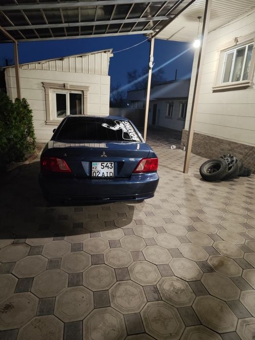 Митсубиси галант 8 акула