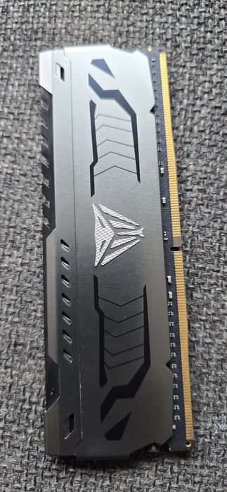 Memorie Ram Patriot Viper RGB PVS464G320C6K 32GB DDR4 3200