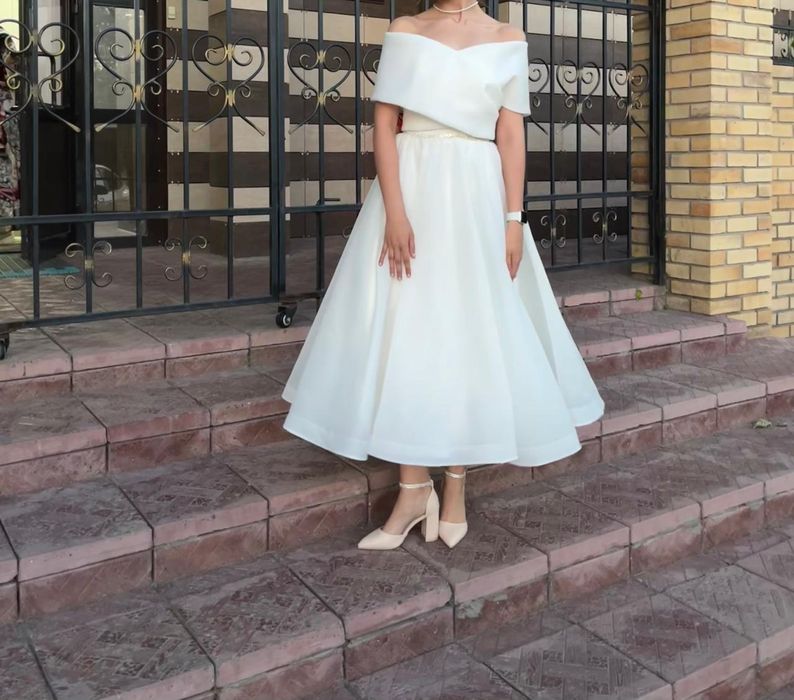 Продаю платье на девочку