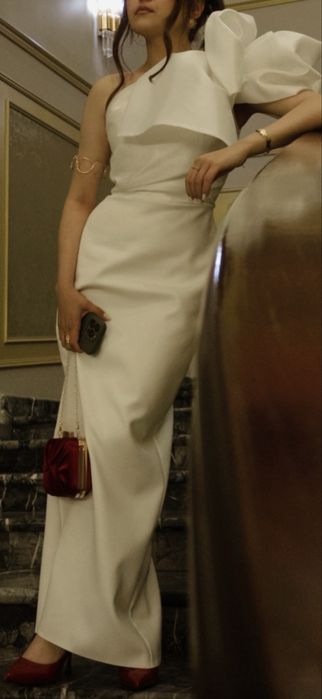 Вечернее платье