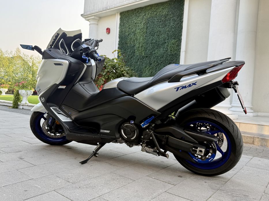 Yamaha t max 530 xs model 2018 custom