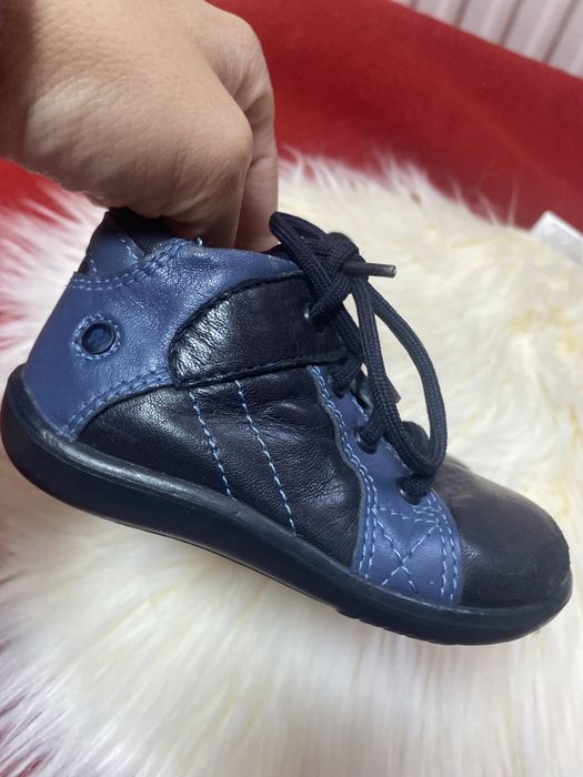 Ghete piele marimea 20 like Ecco