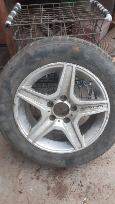 Продам  колесо  на машину