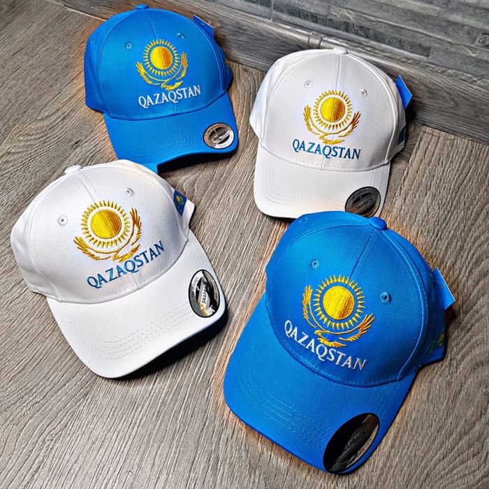 Кепки  с вышивкой