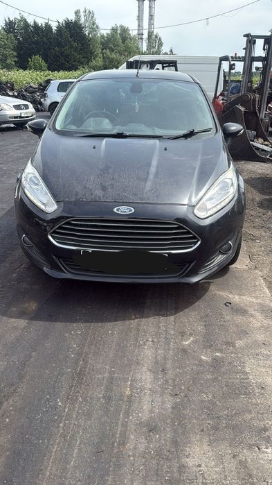 Bara fata aripa far capota trager radiator ventilator Ford Fiesta, an 2015
