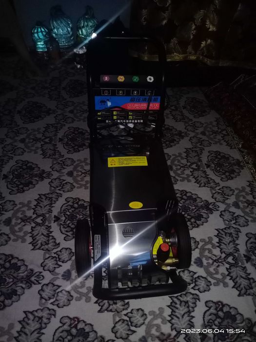 Продается Карчер