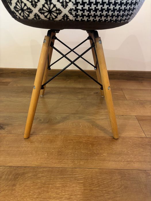 Трапезен стол пачуърк