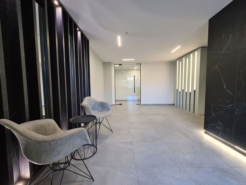 Дава се под наем Двустаен апартамент в София, Манастирски ливади - 80 кв.м за 648.21 € - Снимка #12