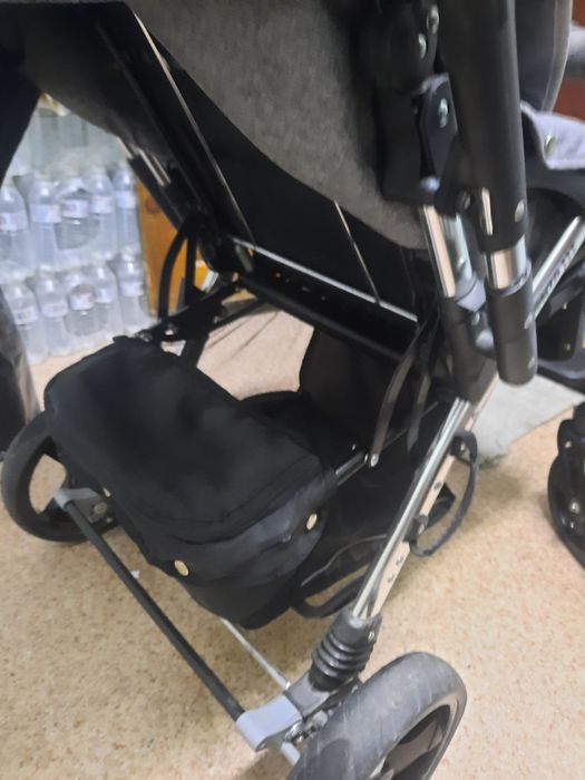 Продаю коляску детскую