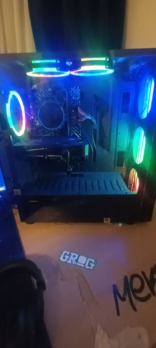 Vând pc gaming și setup