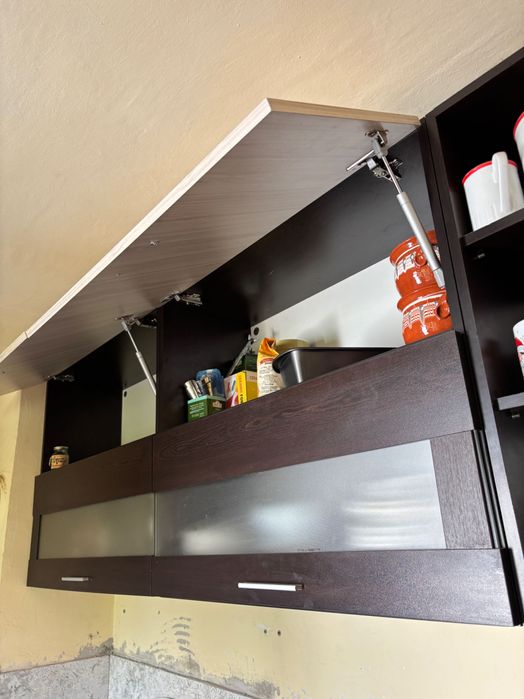 Кухненски шкафове