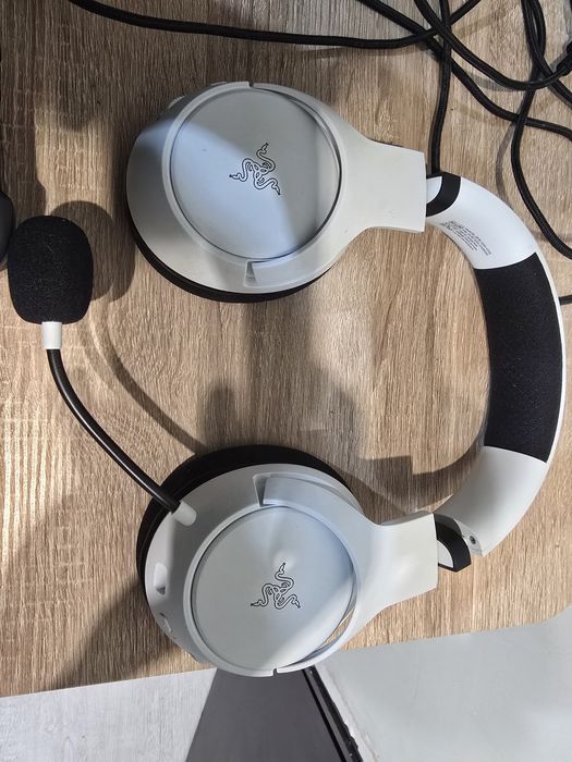 Геймърски комплект: Xbox Series X + контролери + слушалки+ 7 игри