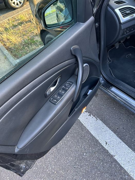 Vând Renault Megane