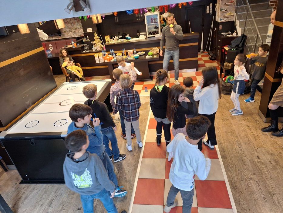 Зала под наем за рождени дни кв.Дървеница