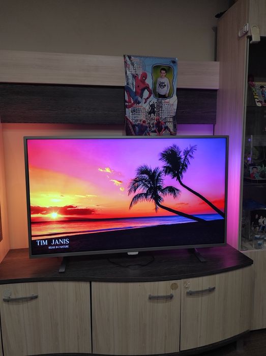 Смарт Телевизор PHILIPS 43 инча Android Ultra HD 4K Ambilight