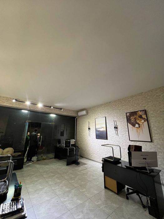 Yakkasaroy Novza Нежлой sotilad 1 etaj 45 m² arentir uztelecom orqasi