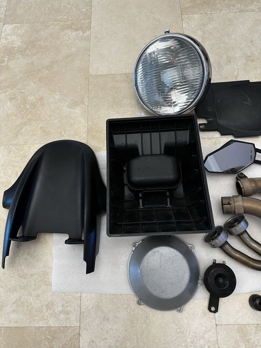 Vand piese moto originale pentru Ducati M onster S2R