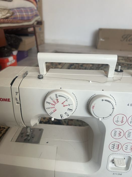 Швейная машина новая